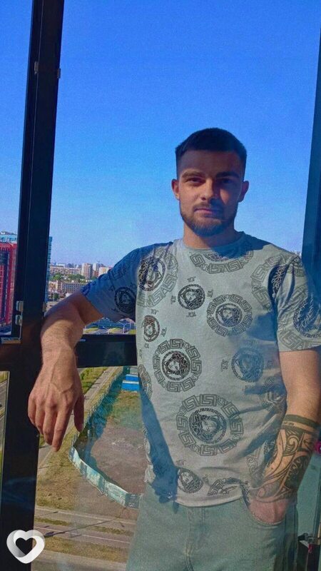 Антон, 27, Тихвине — анкета №1352562