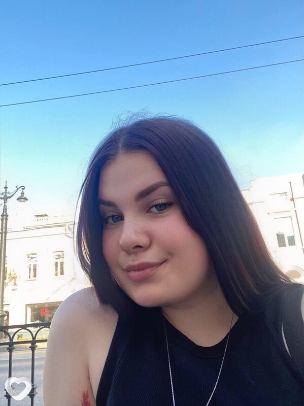 Лада, 20, Омске — анкета №1352847