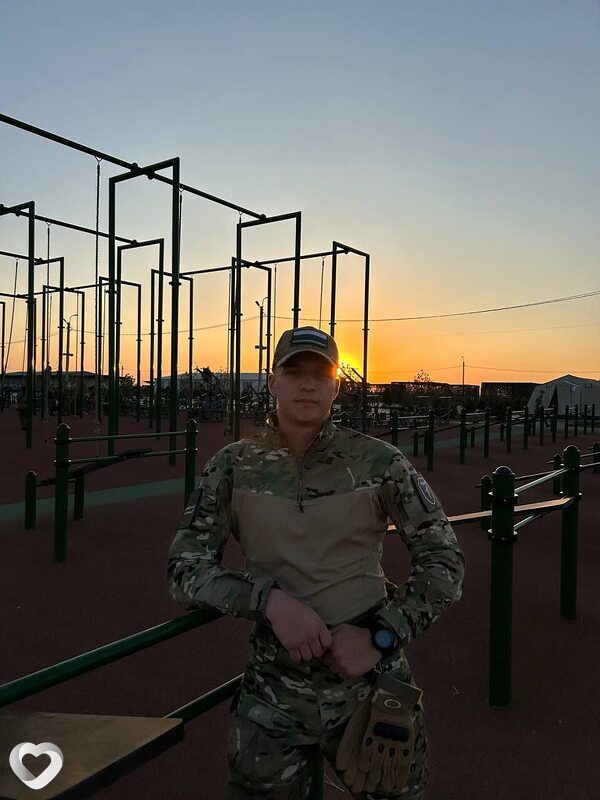 Артур, 23, Екатеринбурге — анкета №1353093