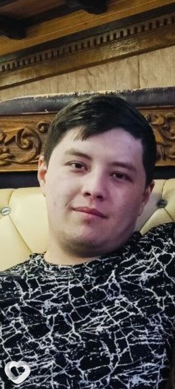 Кодир, 21, Тобольске — анкета №1353348
