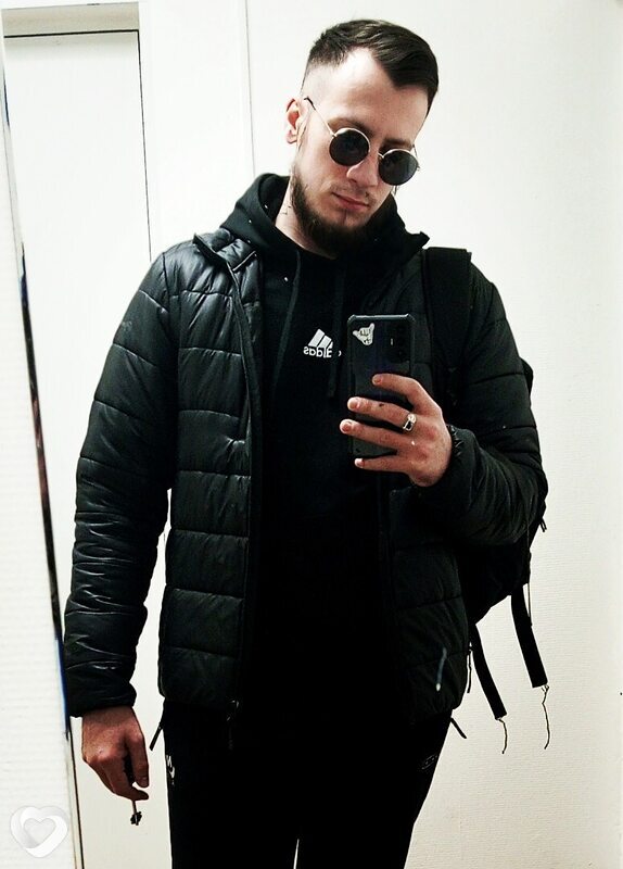 Дмитрий, 27, Бердске — анкета №1353446