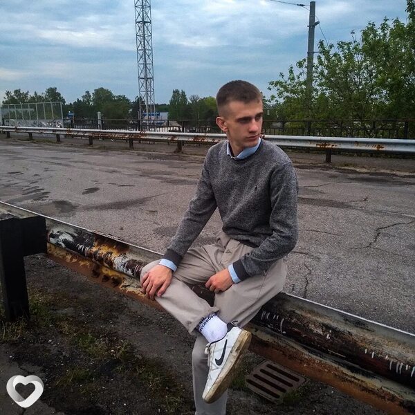 Даник, 22, Светлогорске — анкета №1353777