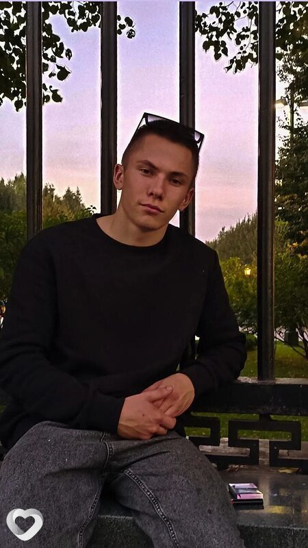 Женя, 21, Москве — анкета №1354281