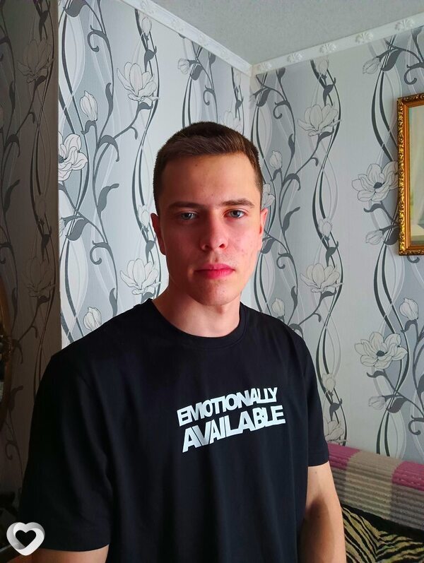 Паша, 24, Донецке — анкета №1354296
