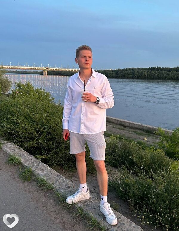 Дмитрий, 26, Омске — анкета №1355532