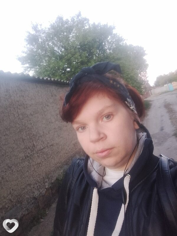 Аня, 28, Каменске-Шахтинском — анкета №1355420