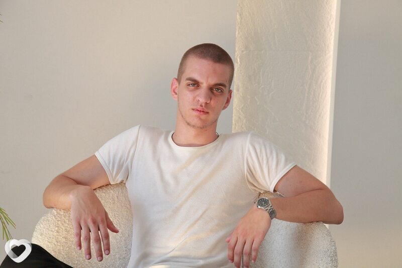 Михаил, 20, Москве — анкета №1356140
