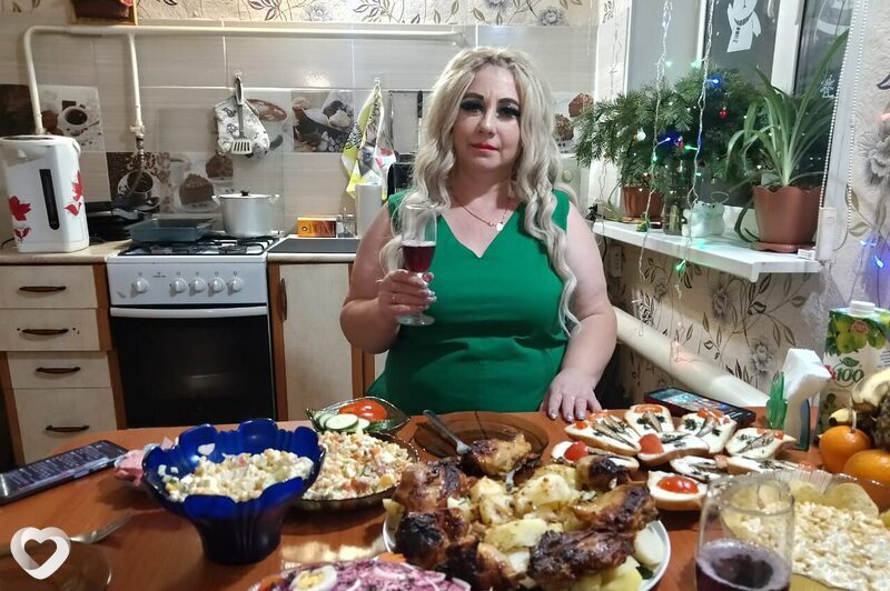 Оксана, 48, Новотроицке — анкета №1356611