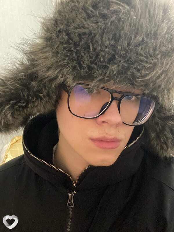 Денис, 21, Оренбурге — анкета №1356835