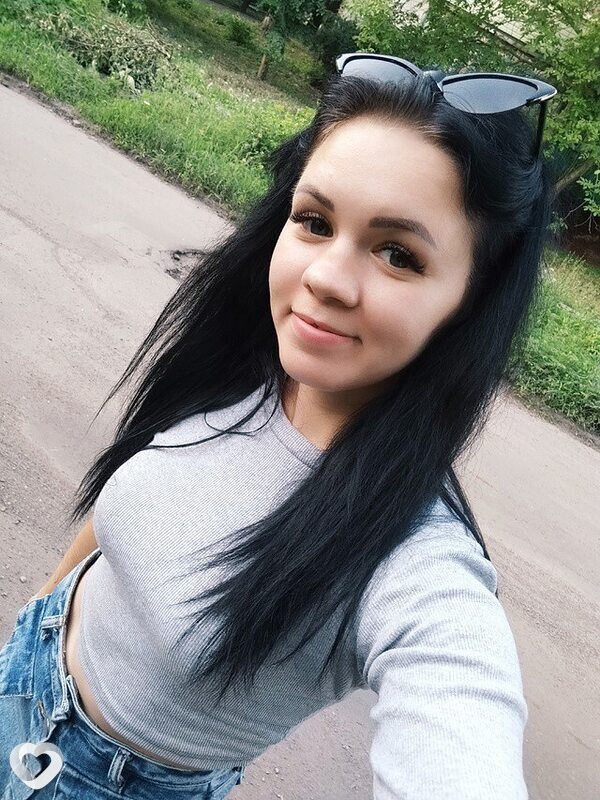 Карина, 28, Донецке — анкета №1357581