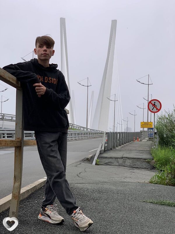 Женя, 21, Санкт-Петербурге — анкета №1357783