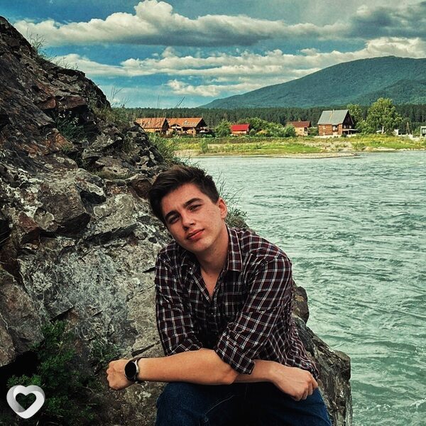 Андрей, 25, Бийске — анкета №1358419