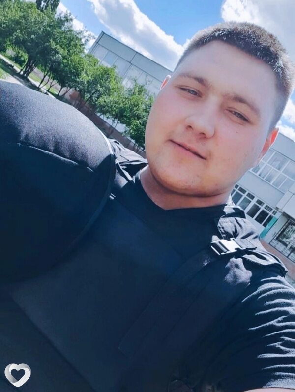 Максим, 28, Москве — анкета №1358432
