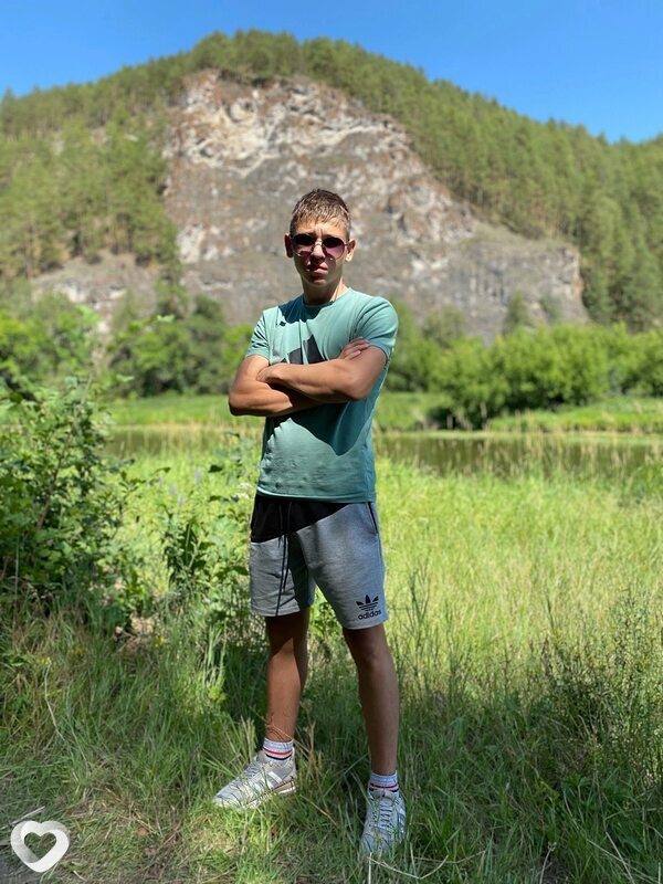 Иван, 26, Москве — анкета №1358099