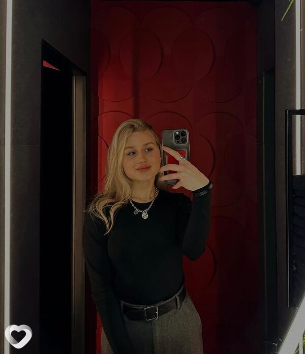Надя, 24, Бердске — анкета №1358285