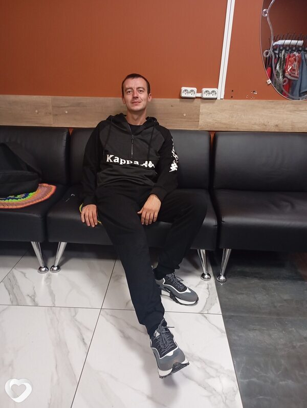 Анатолий, 29, Красноярске — анкета №1358412