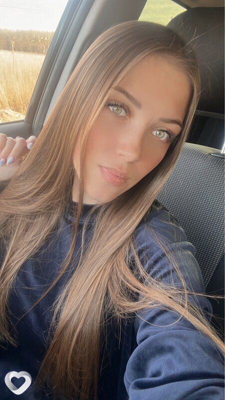Карина, 25, Бийске — анкета №1358614