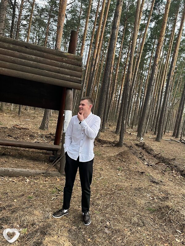 Дмитрий, 20, Москве — анкета №1359259
