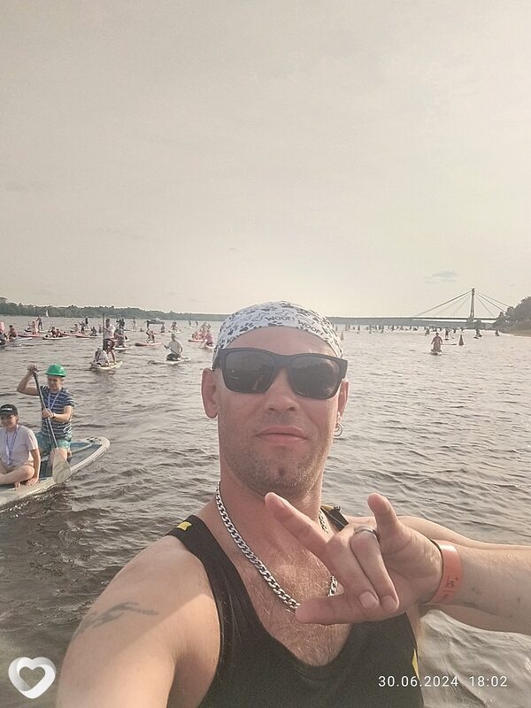 Дмитрий, 40, Череповце — анкета №1359219