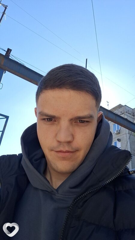 Артём, 25, Москве — анкета №1359414