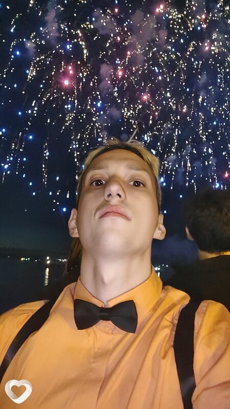Артем, 24, Самаре — анкета №1360125