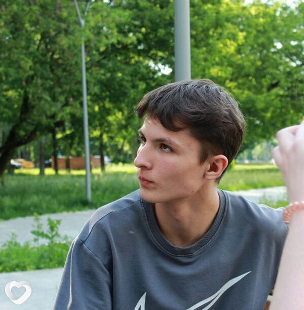 Руслан, 20, Москве — анкета №1360138