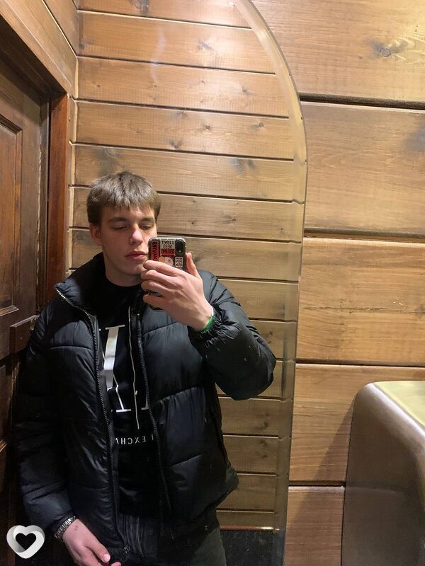 Сергей, 21, Москве — анкета №1360218