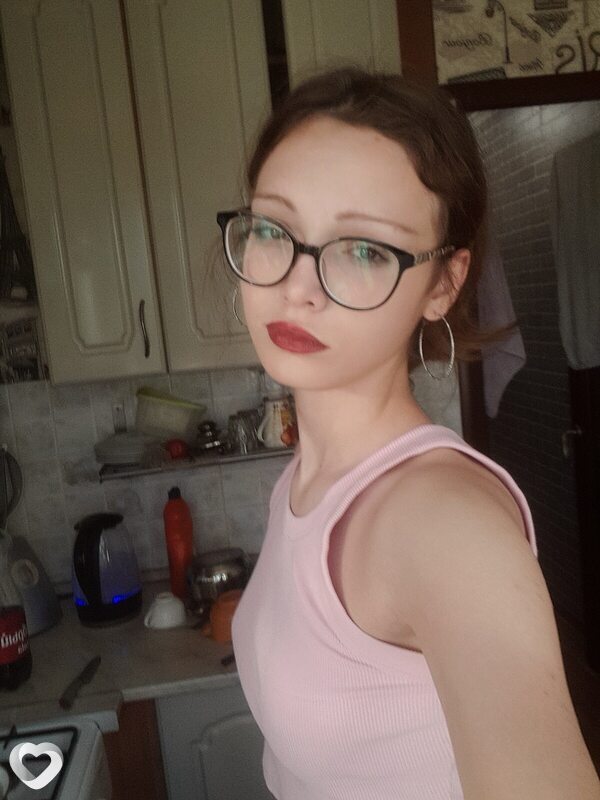 Ева, 19, Саратове — анкета №1361008