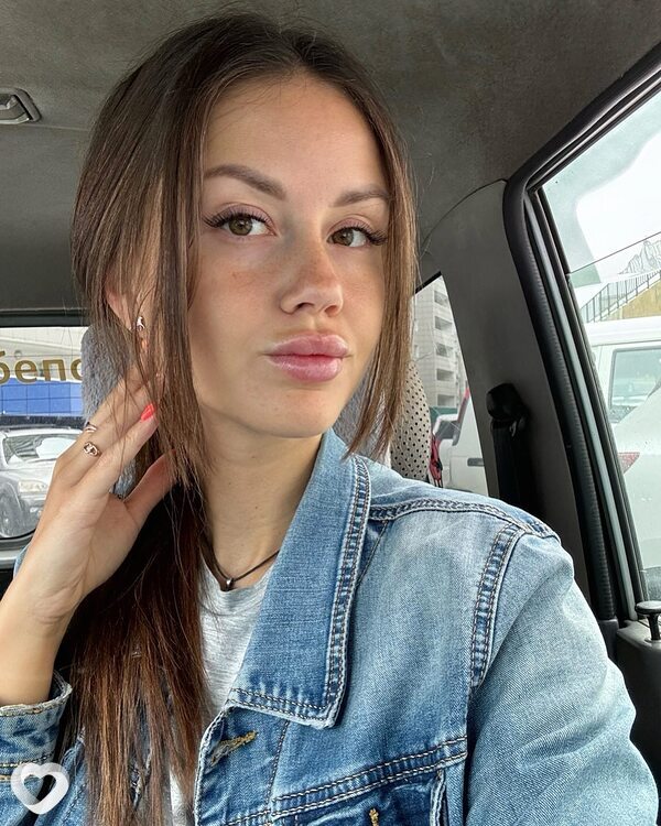 Незнакомка, 21, Санкт-Петербурге — анкета №1362016