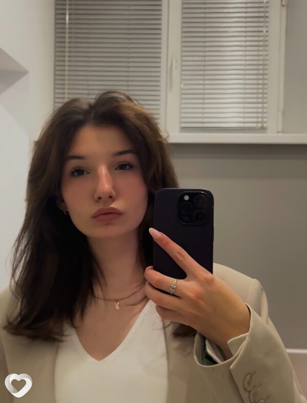 Полина, 20, Москве — анкета №1361992