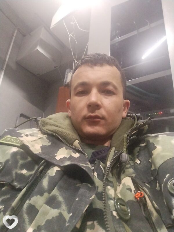 Толик, 32, Казани — анкета №1362549