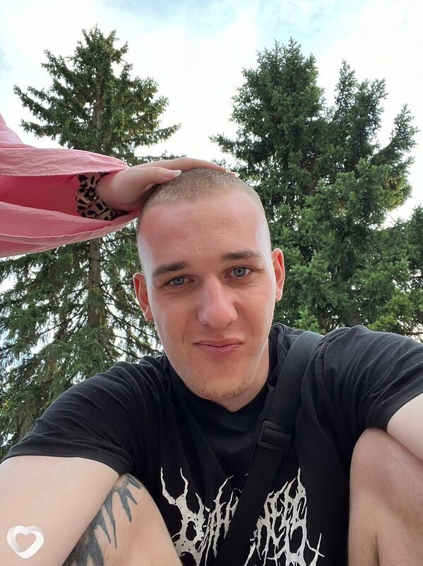 Рустам, 21, Москве — анкета №1362696