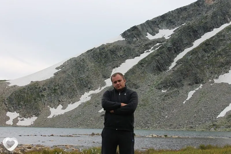 Артем, 42, Горно-Алтайске — анкета №1363890