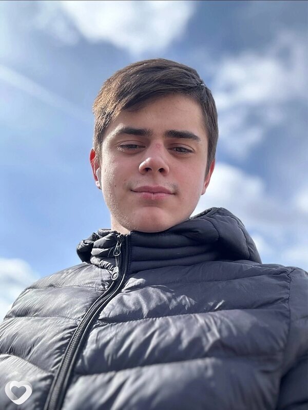 Олег, 26, Москве — анкета №1363242