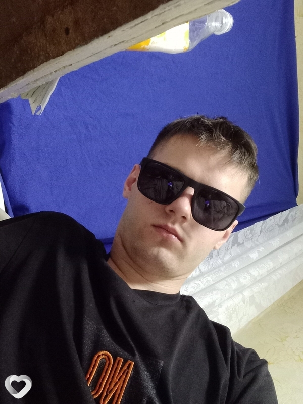 Виталя, 23, Москве — анкета №1363702