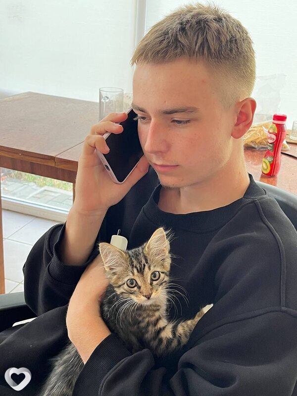 Славик, 20, Белгороде — анкета №1363756
