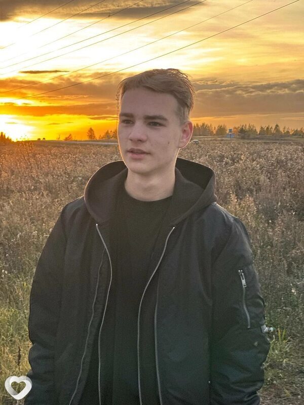 Дмитрий, 20, Челябинске — анкета №1363926