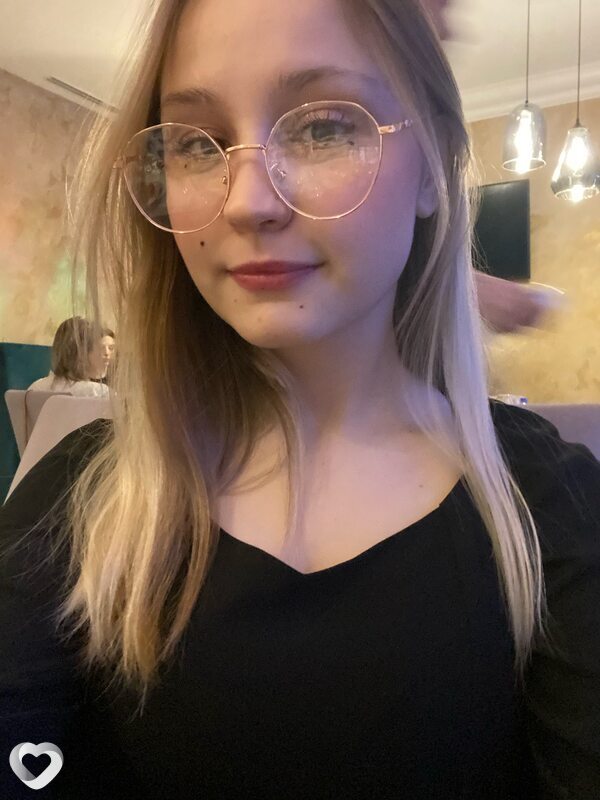 Арина, 26, Ленинске-Кузнецком — анкета №1364475