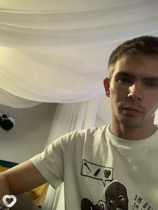 Дима, 27, Братске — анкета №1364541