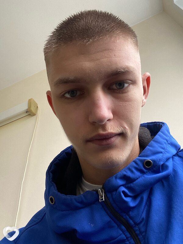Витя, 21, Почепе — анкета №1365037