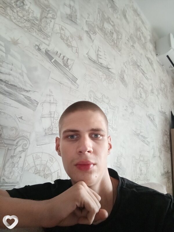 Игорь, 22, Москве — анкета №1365472