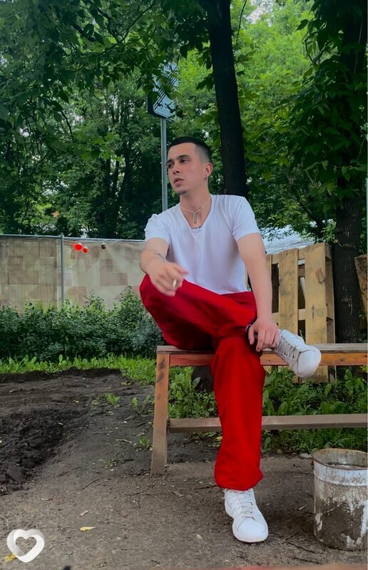 Иван, 24, Москве — анкета №1365207