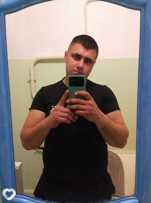 Алексей, 22, Слуцке — анкета №1365937