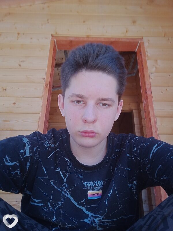 Андрей, 20, Москве — анкета №1366085