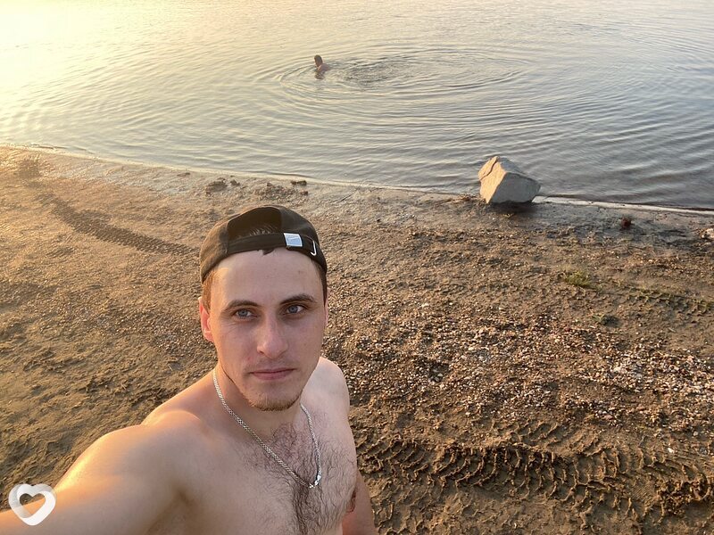 Александр, 30, Красноярске — анкета №1366169