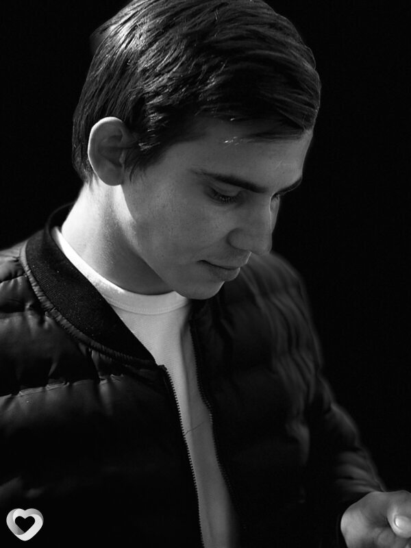 Иван, 26, Афипский — анкета №1367485