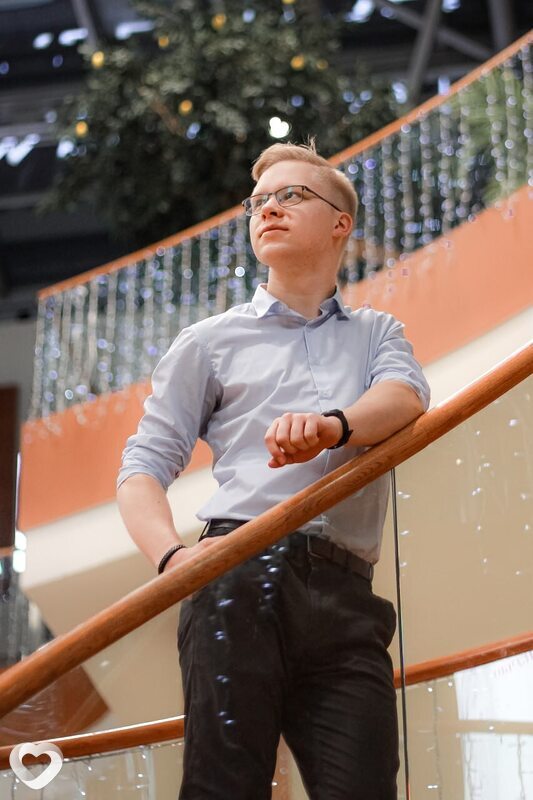 Антон, 23, Гатчине — анкета №1367955