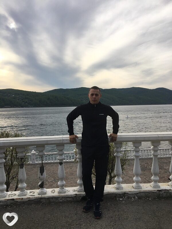 Данил, 22, Судаке — анкета №1368235