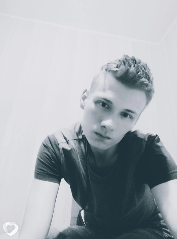 Антон, 25, Витебске — анкета №1368566