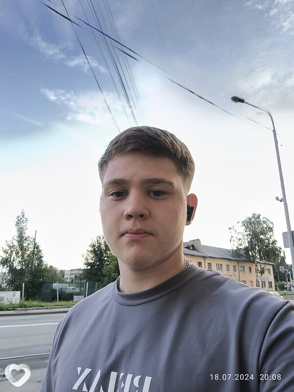 Иван, 22, Екатеринбурге — анкета №1368750